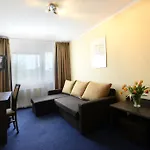Ikar Hotel
