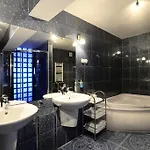 Hotel Ikar