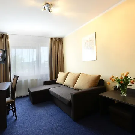 Ikar Hotel