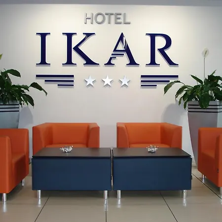Ikar Hotel 3*